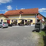 Kamenny Dvur Vendégház Františkovy Lázně