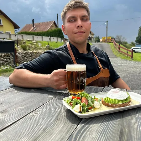 Kamenný Dvůr