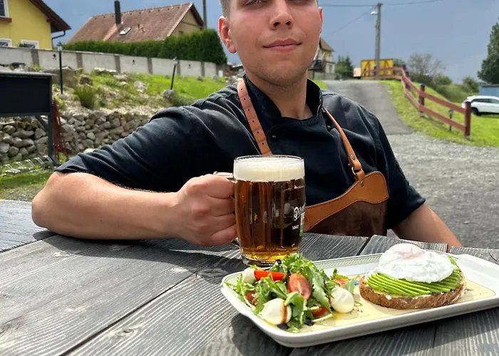 Kamenny Dvur